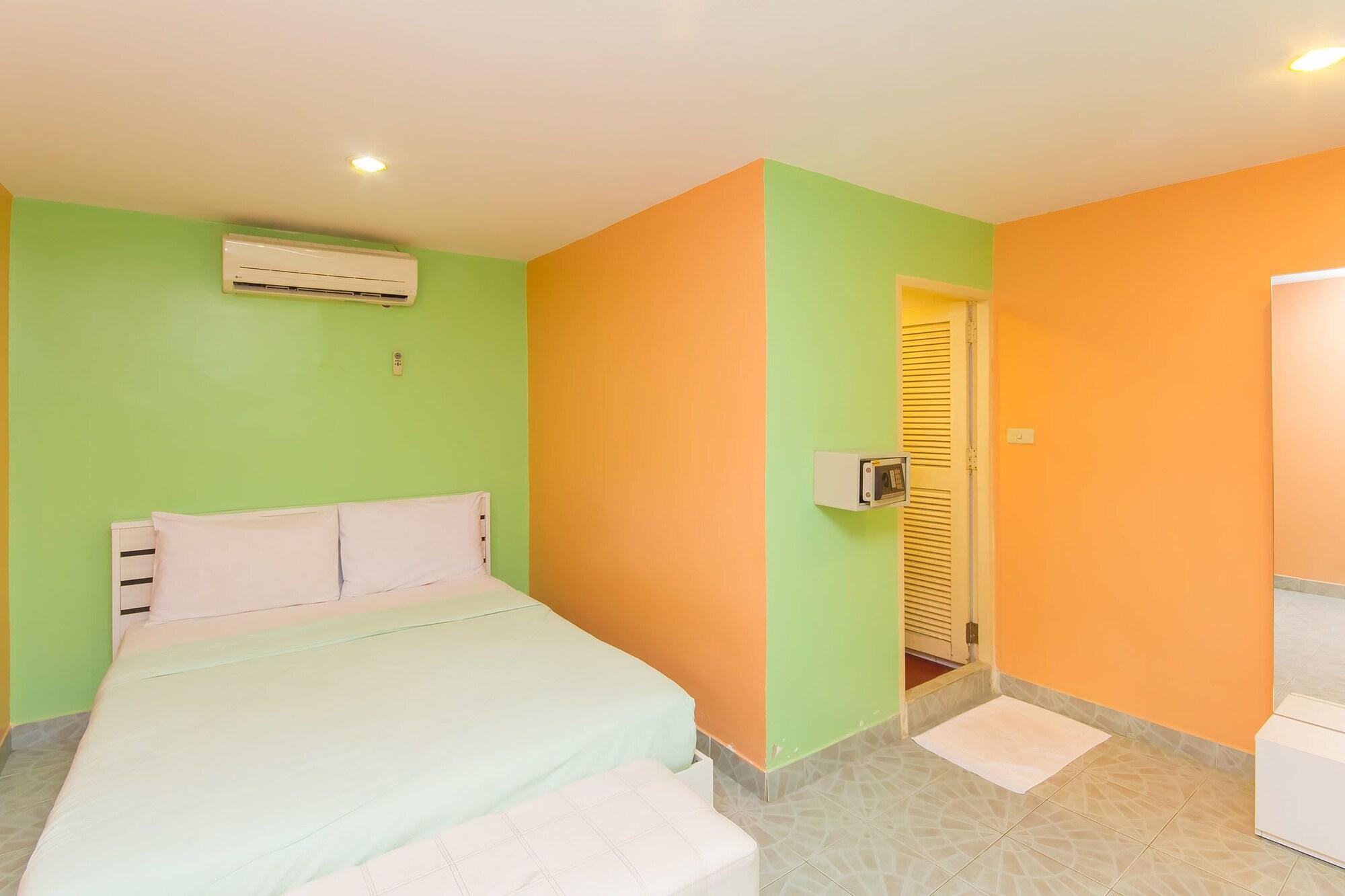 Aree'S House Hotel Hua Hin Exterior photo