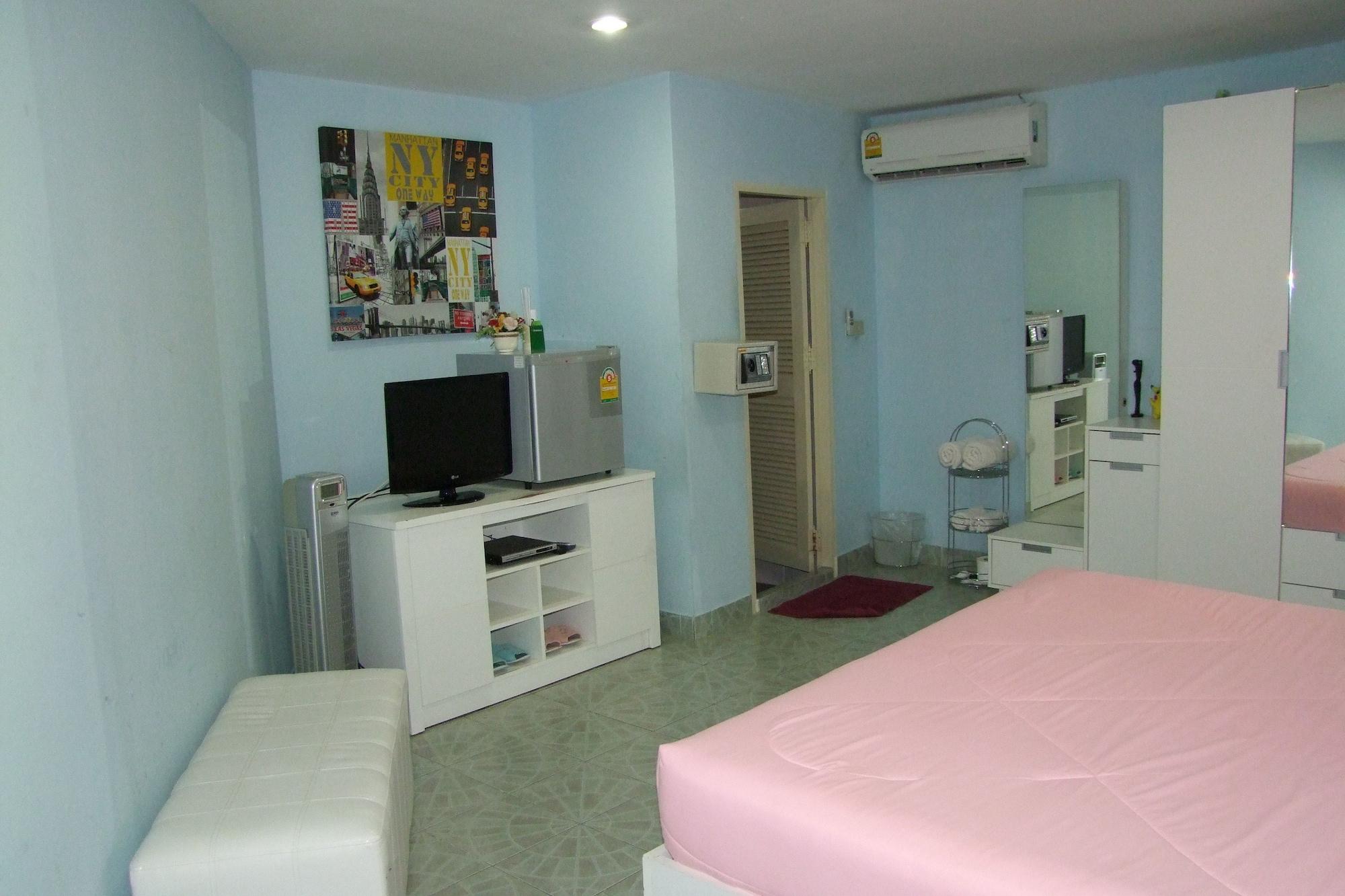 Aree'S House Hotel Hua Hin Exterior photo