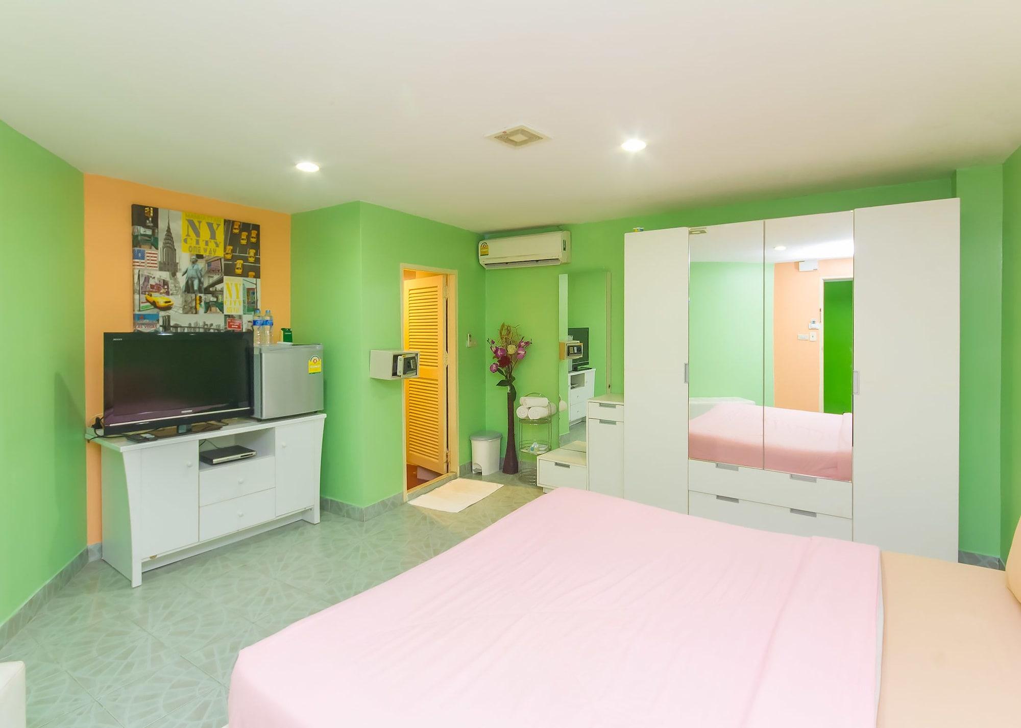 Aree'S House Hotel Hua Hin Exterior photo