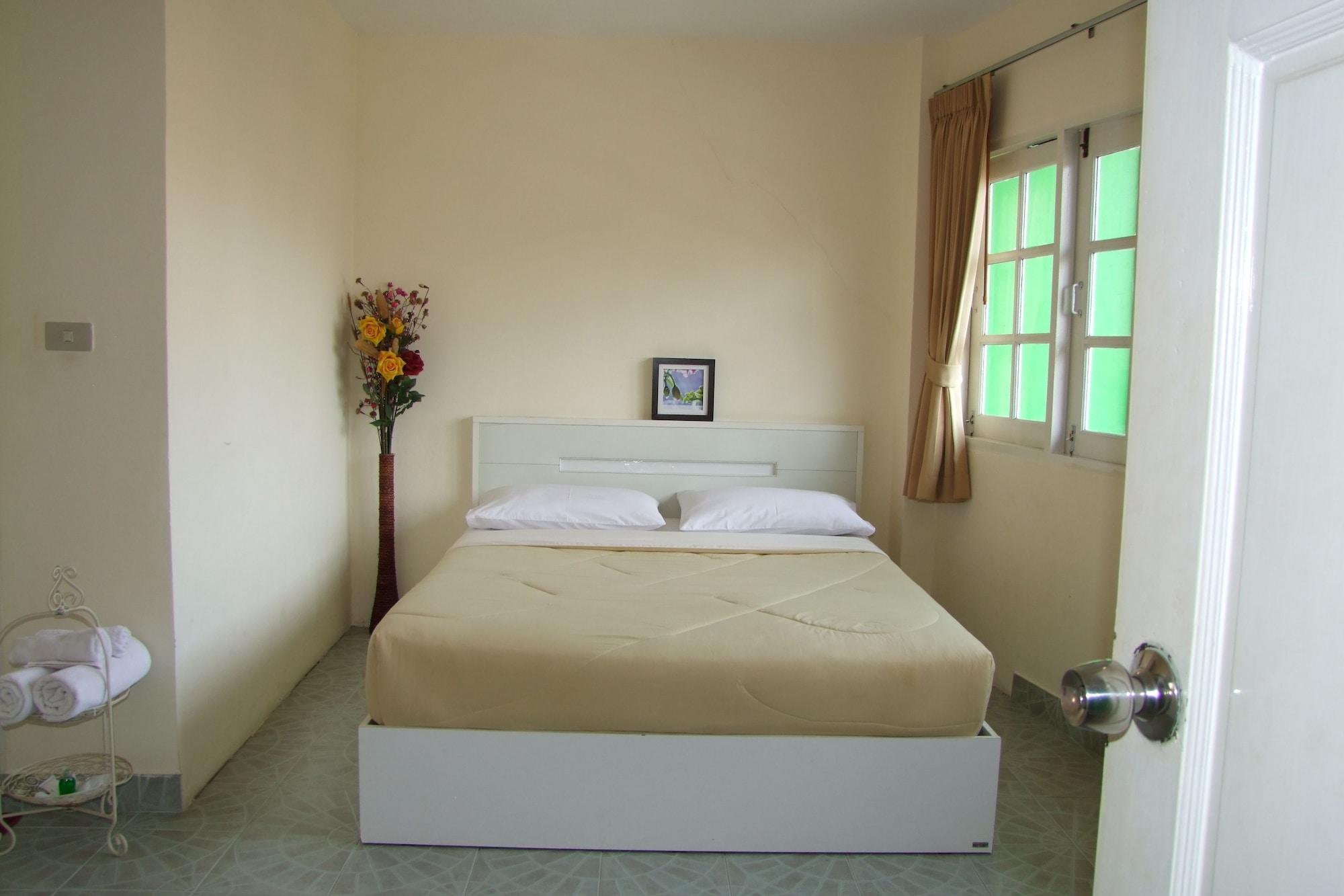 Aree'S House Hotel Hua Hin Exterior photo